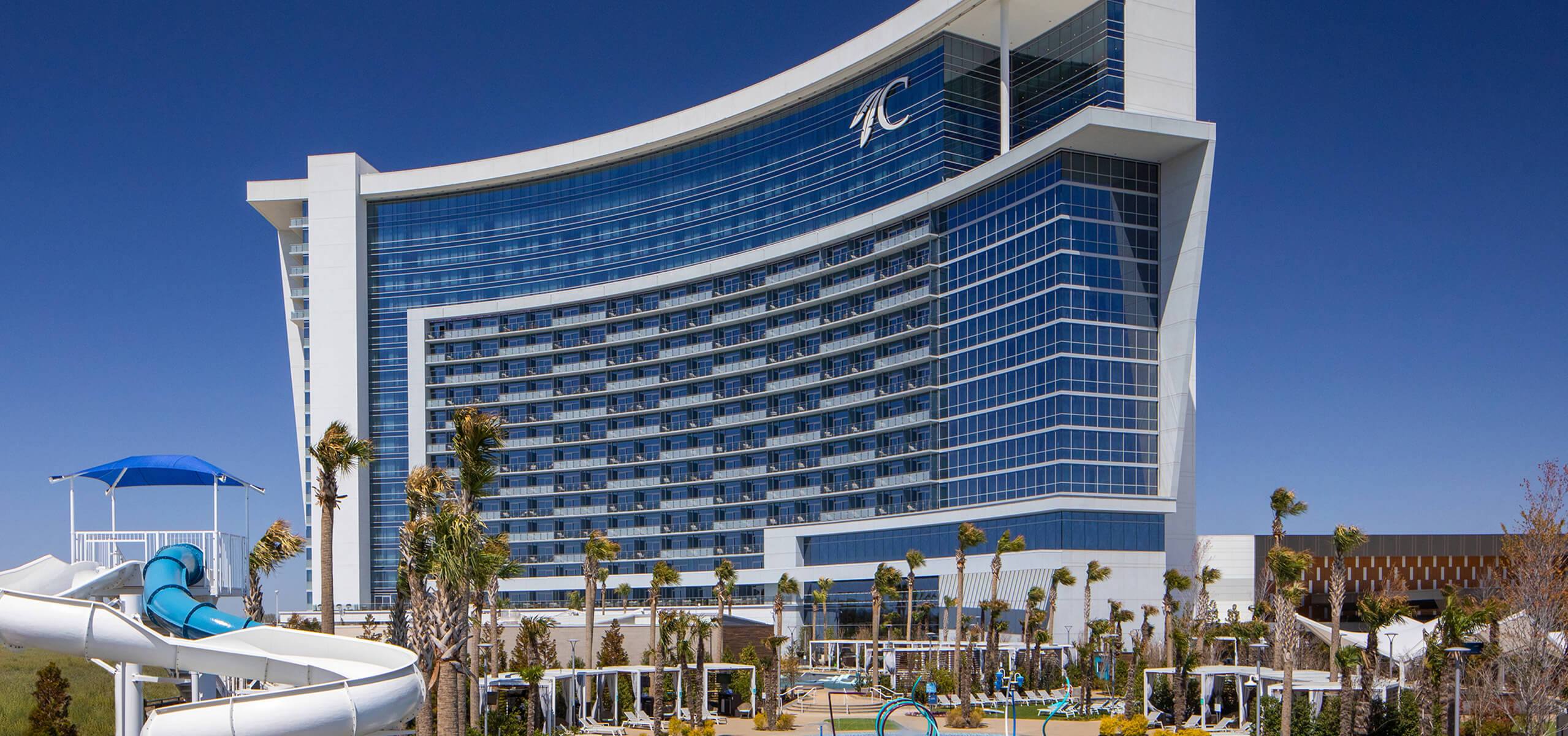 Portrait of the pool and Choctaw Casino & Resort-Durant