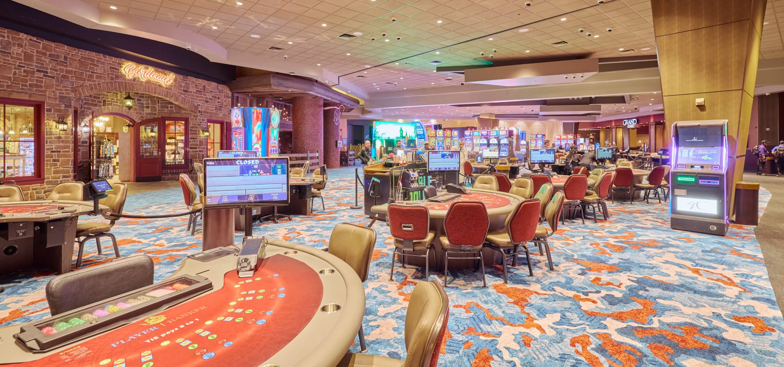 Portrait of the Grand Casino